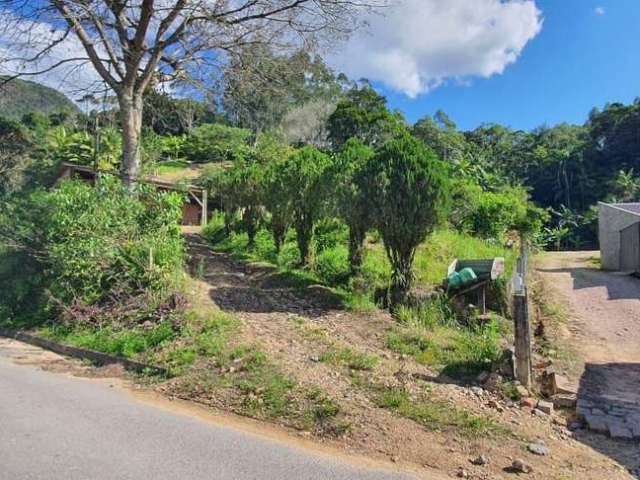 LINDO  TERRENO  520 m² - APIUNA COM VISTA