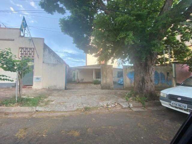 Terreno c/ ótima localização ao lado da Santa Casa