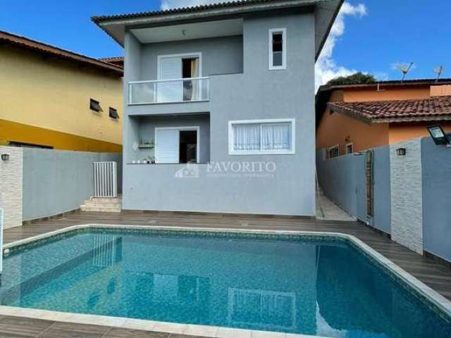 Sobrado com Piscina à Venda no Jardim dos Pinheiros em Atibaia/SP