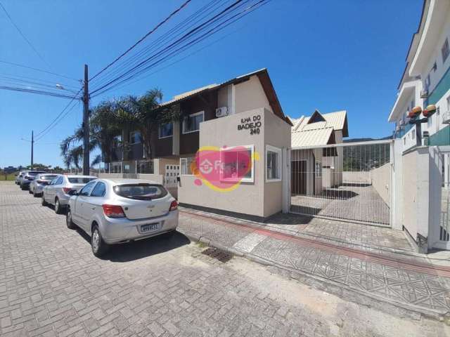 Casa em condomínio fechado com 2 quartos à venda na Rua Ingá Mirim, 240, Ribeirão da Ilha, Florianópolis por R$ 680.000