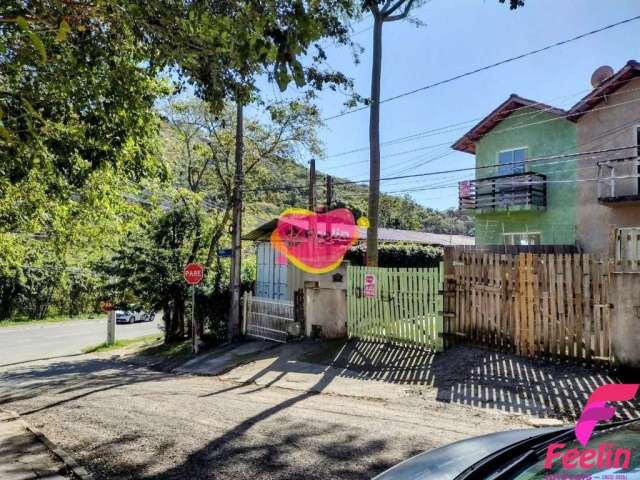 Casa com 2 quartos à venda na Canarinho, 9, Rio Tavares, Florianópolis por R$ 860.000