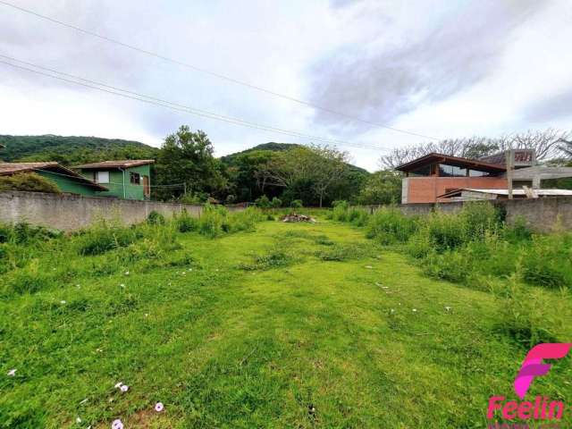 Terreno em condomínio fechado à venda na Servidão Amantino Cameu, 1, Rio Tavares, Florianópolis por R$ 996.000