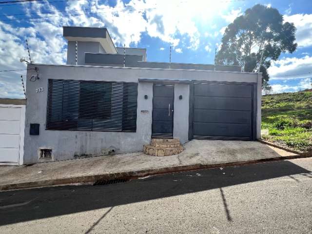 Linda casa pronta pra morar a venda em Jacutinga-Minas Gerais