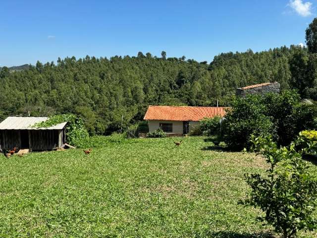 Ótima chácara a venda em Jacutinga-MG