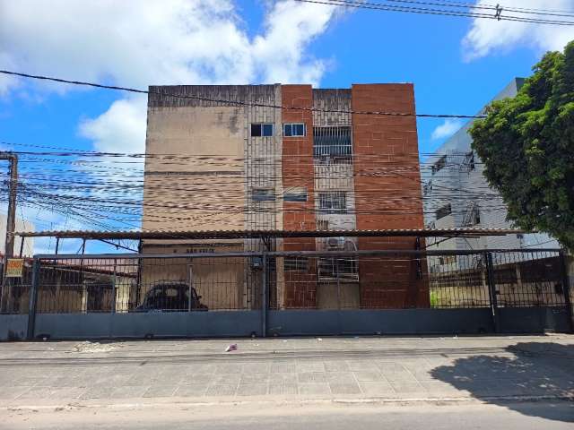 Apartamento com aproximadamente 110m2, 3 Quartos sendo 1 Suíte+Dep Completa!