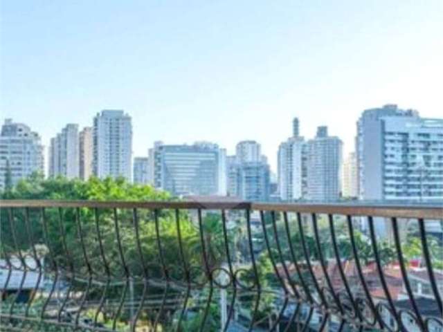 Apartamento com 3 quartos à venda em Vila Mariana - SP