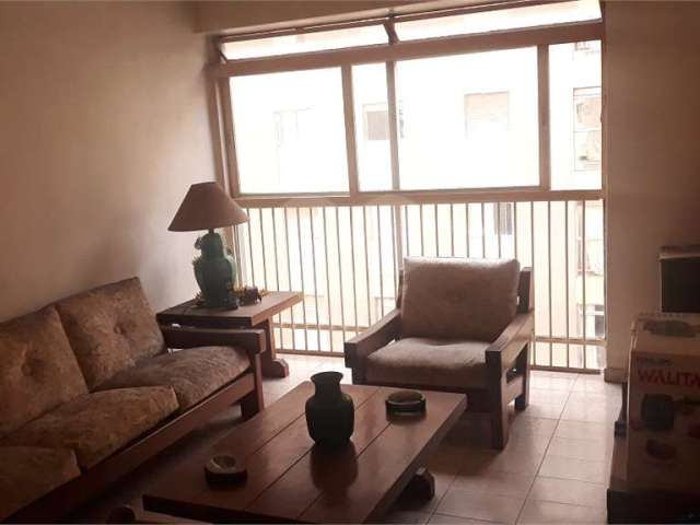 Apartamento com 3 quartos à venda em Bela Vista - SP