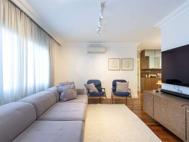 Apartamento com 3 quartos à venda em Vila Olímpia - SP