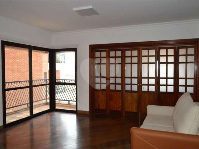 Apartamento com 4 quartos à venda em Vila Mariana - SP