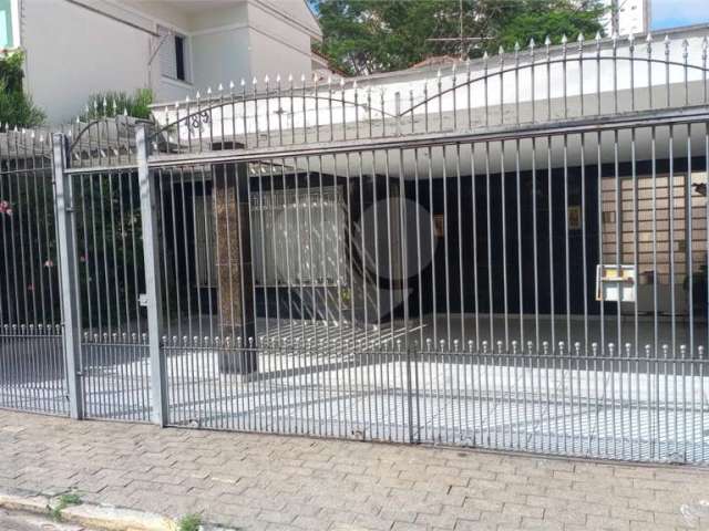 Casa térrea com 3 quartos à venda em Santa Teresinha - SP