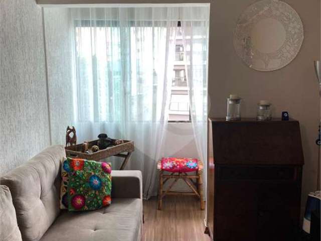 Apartamento com 3 quartos à venda em Alto Da Lapa - SP