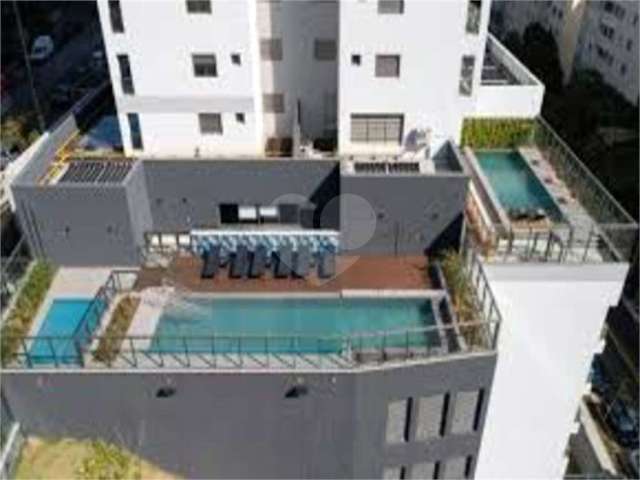 Apartamento com 1 quartos à venda ou para locação em Sumarezinho - SP