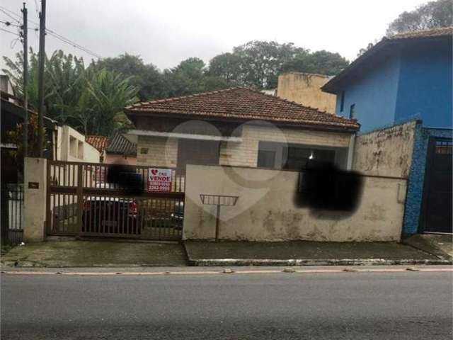 Casa térrea com 3 quartos à venda em Jardim Jussara - SP