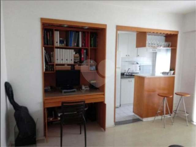 Apartamento com 1 quartos à venda em Bela Vista - SP