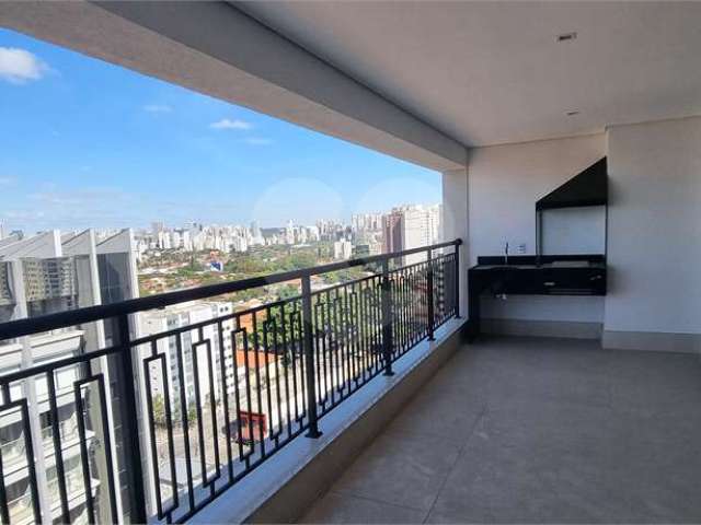 Apartamento com 3 quartos à venda em Moema - SP