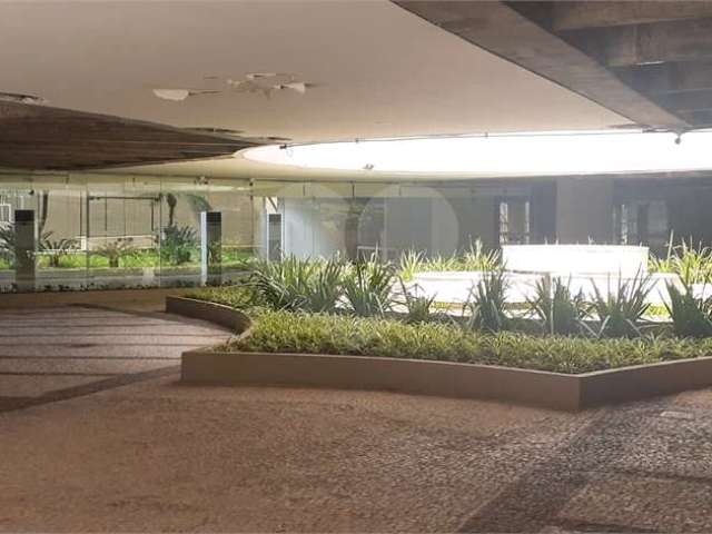 Apartamento com 3 quartos à venda em Jardim Paulistano - SP