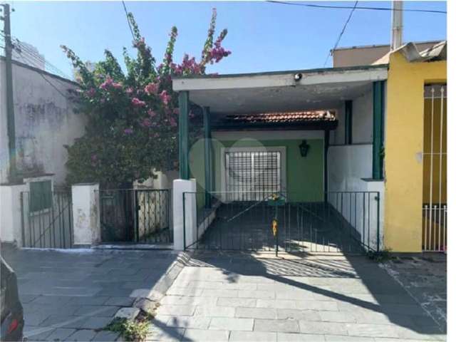 Casa com 3 quartos à venda em Vila Ipojuca - SP