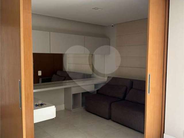 Apartamento com 3 quartos à venda em Pinheiros - SP