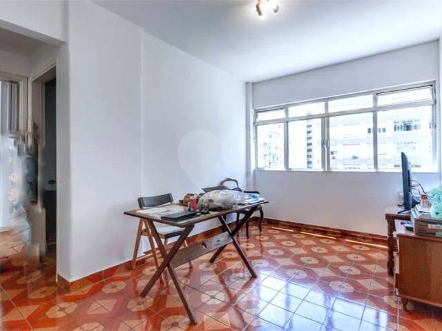 Apartamento com 2 quartos à venda em Bela Vista - SP