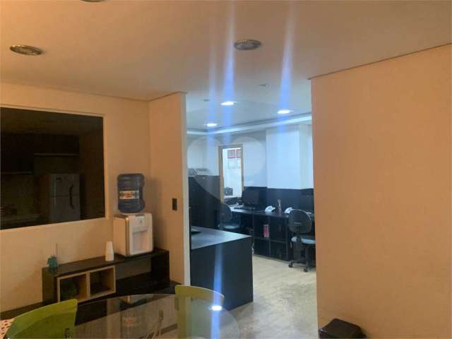 Apartamento com 4 quartos à venda em Bela Vista - SP