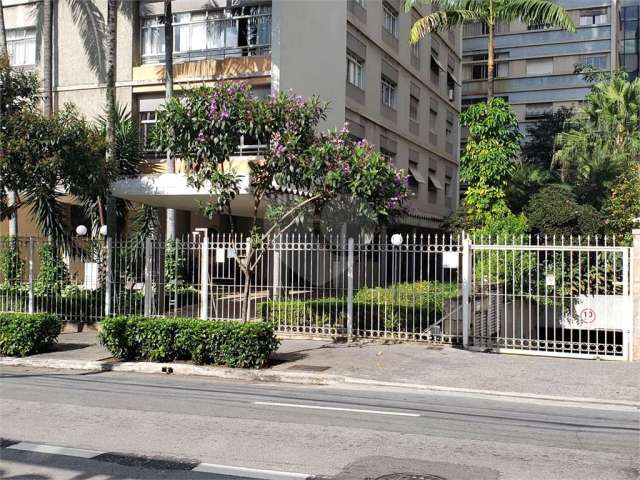 Apartamento com 4 quartos à venda ou para locação em Bela Vista - SP