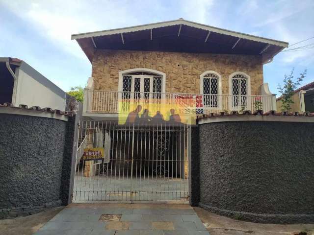 Casa à venda 3 Quartos, 1 Suite, 4 Vagas, 420M², Vila Santa Isabel, Campinas - SP