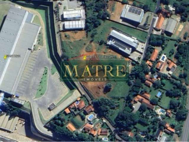 Terreno industrial com 1.477 m²