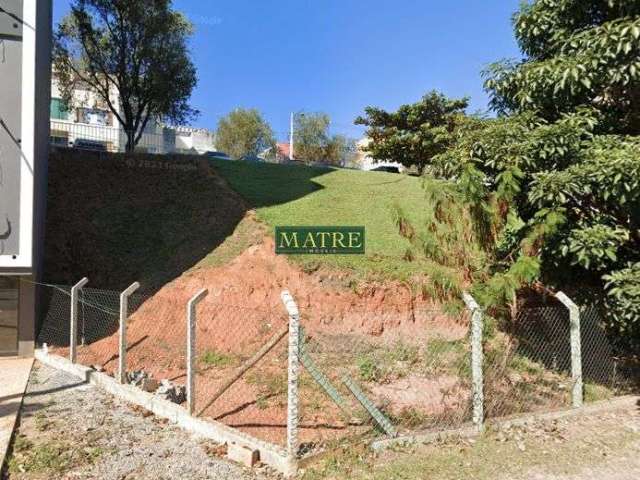 Terreno Comercial em Declive - 340m² Total