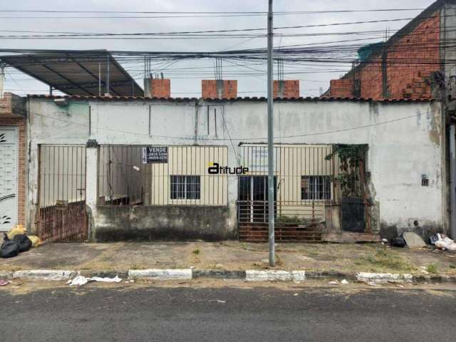 Terreno de 250 m² com benfeitorias