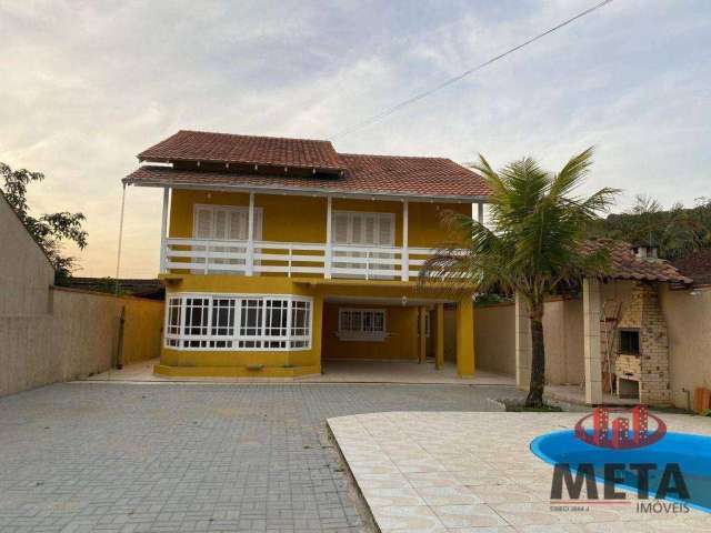 Casa com 4 dormitórios à venda, 230 m² por R$ 850.000,00 - Nova Brasília - Joinville/SC