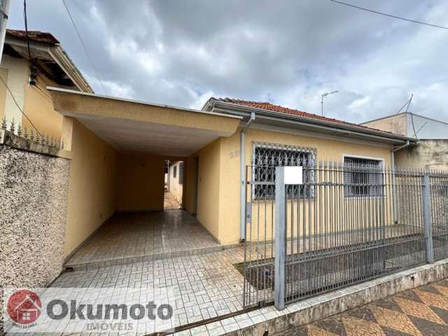 Casa para Venda em Pirassununga, Centro, 3 dormitórios, 1 banheiro, 1 vaga