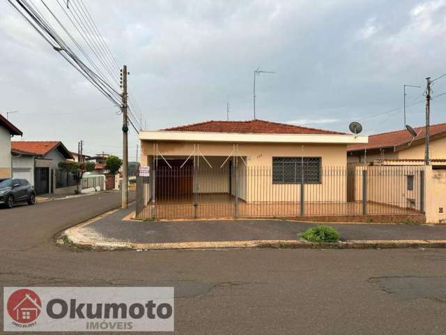 Casa para Venda em Pirassununga, Vila Pinheiro, 2 dormitórios, 2 banheiros, 2 vagas