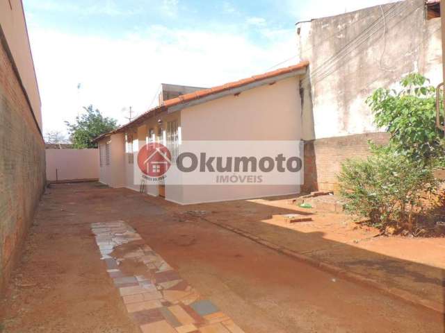 Casa para Venda em Pirassununga, Jardim São Valentim, 2 dormitórios, 1 banheiro, 2 vagas