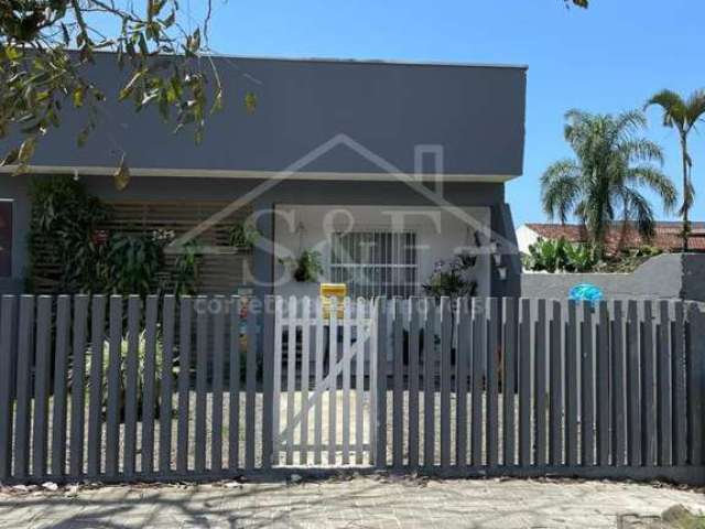 Casa para Temporada em Itapoá, Balneário Paese, 2 dormitórios, 1 banheiro