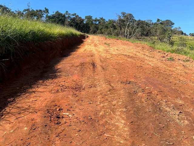 Lote em aruja, com otimo preço.