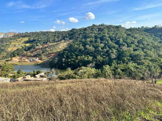 Lote em area rural de aruja.