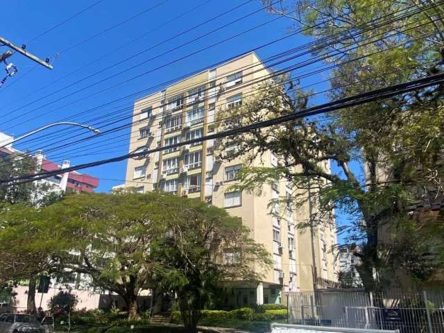 Excelente apartamento, localizado na Rua Costa bem próximo ao Hospital Mãe de Deus, portas de entradas independentes para sala e para cozinha, apartamento de 91 m² de área privativa com peças bem ampl