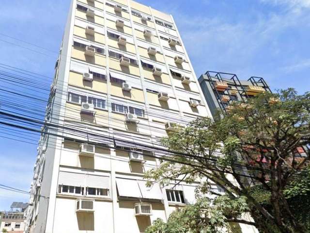 Maravilhoso apartamento com 147m2 privativos, próximo ao hospital Moinhos de ventos e shopping Total. Frente , andar alto com linda vista panorâmica. 4 dormitórios ( 1 suite ), banho social, living 2 