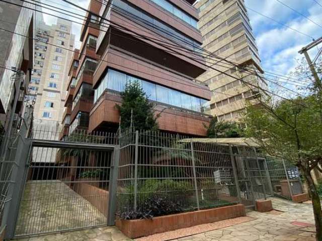 Cobertura 3 dormitórios, suíte, 2 vagas no bairro, Petrópolis em Porto Alegre.&lt;BR&gt;Ampla cobertura com 196m², ao lado do Grêmio Náutico União. São 3 dormitórios no total, sendo 2 na parte inferio