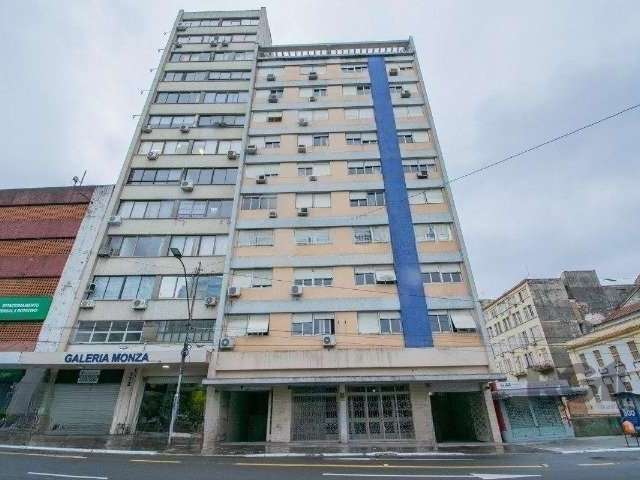 Barbada para médicos, em frente ao complexo da Santa Casa, o apartamento esta original. Semi-mobiliado frente, andar alto com 160m privativos.&lt;BR&gt;Vista panorâmica espetacular, próximo a escolas 