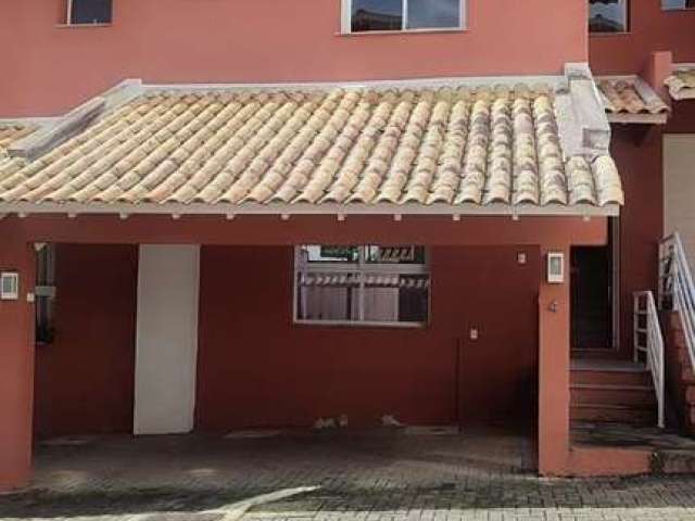 Belíssimo sobrado  em condomínio com 174m², possibilidade pra 4 dormitórios, 2 vagas cobertas.  Rua Comendador Duval, Jardim Floresta.&lt;BR&gt;Condomínio com apenas  10 casas composta 3 pavimentos.&l