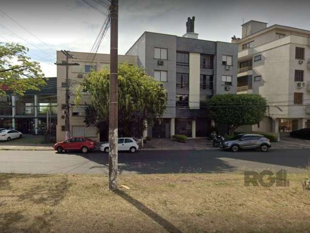 Apartamento 1 dormitórios, no bairro Azenha, Porto Alegre/RS   &lt;BR&gt; &lt;BR&gt;Este apartamento térreo de um quarto, localizado em um bairro tranquilo, oferece um espaço generoso e uma oportunida