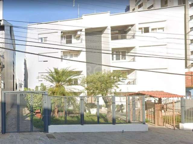 Excelente apartamento no centro de Canoas, com 03 dormitórios,  amplo living estar e jantar, cozinha, área de serviço, churrasqueira, 01 banheiro social, 01 banheiro de serviço  e  01 vaga coberta de 