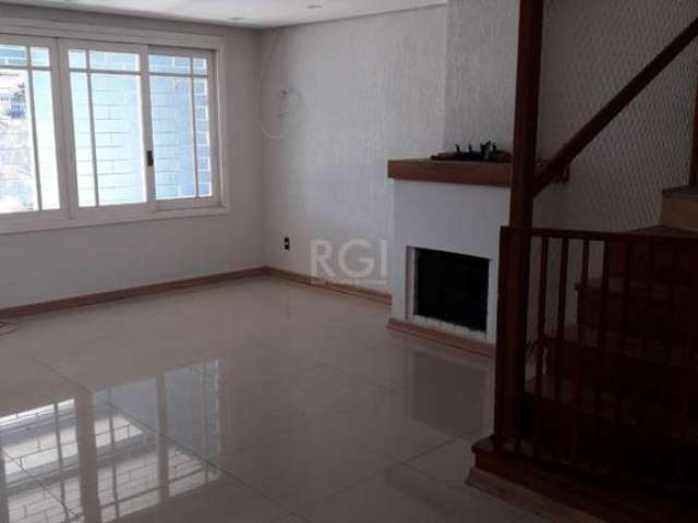 Casa 2 dormitórios, 1 suíte, 2 vagas de garagem, bairro Ipanema, Porto Alegre/RS     &lt;BR&gt; &lt;BR&gt;Sobrado em  Ipanema - Jardim Verde  junto ao Shopping na Eduardo Prado 2 dormitórios, 1 suíte,