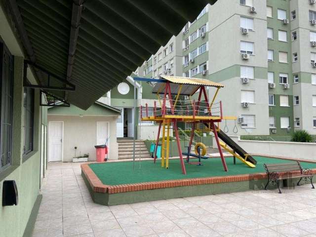 Apartamento 2 dormitórios, no bairro Cavalhada, Porto Alegre/RS.    &lt;BR&gt;&lt;BR&gt;Apartamento com 2 dormitórios, living para 2 ambientes, cozinha e área de serviço. &lt;BR&gt;Semimobiliado, send