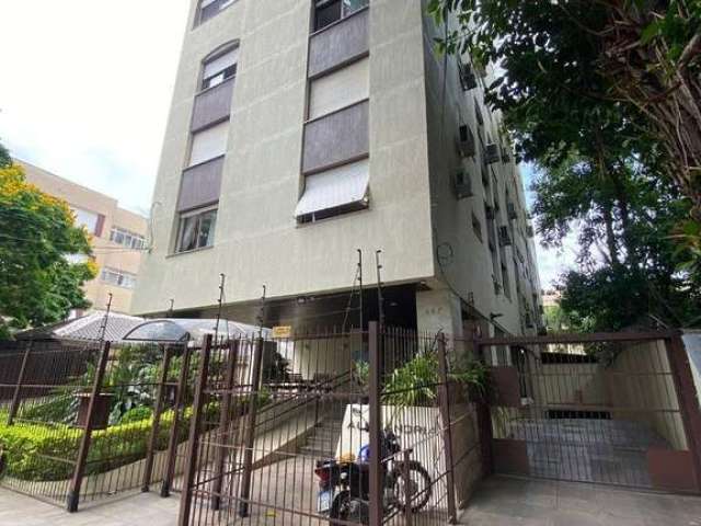 APARTAMENTO DE 2 DORMITÓRIOS COM 2 VAGAS DE GARAGEM NO BAIRRO SANTA CECILIA.&lt;BR&gt;Imóvel conta com 75m² de área privativa, arejado com piso laminado. Living de 2 ambientes com rack, cozinha com ar