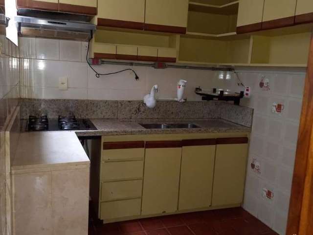 Apartamento 2 dor dormitórios 48m² privativos, 1 vaga - Conjunto Residencial Zeferino Dias no bairro Sarandi, Porto Alegre&lt;BR&gt;Semimobiliado fica armários e balcões da cozinha em madeira de 20, r