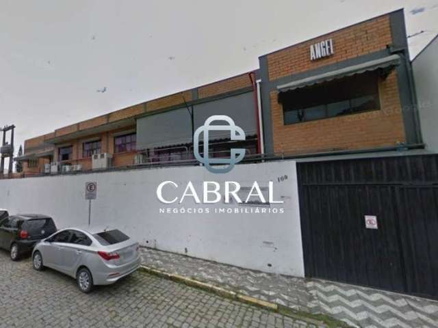 Prédio para alugar na Vila Operária, Itajaí  por R$ 64.000