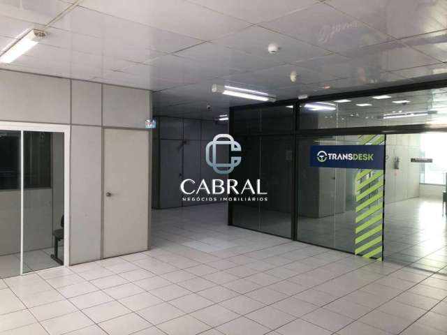 Sala comercial para alugar no Salseiros, Itajaí  por R$ 2.000