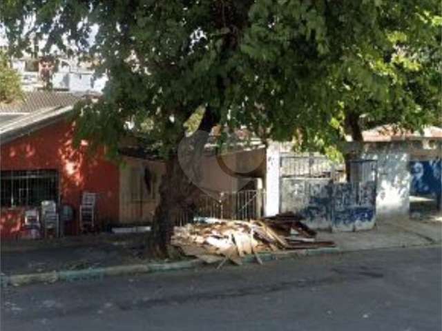 Terreno à venda em Vila Universitária - SP